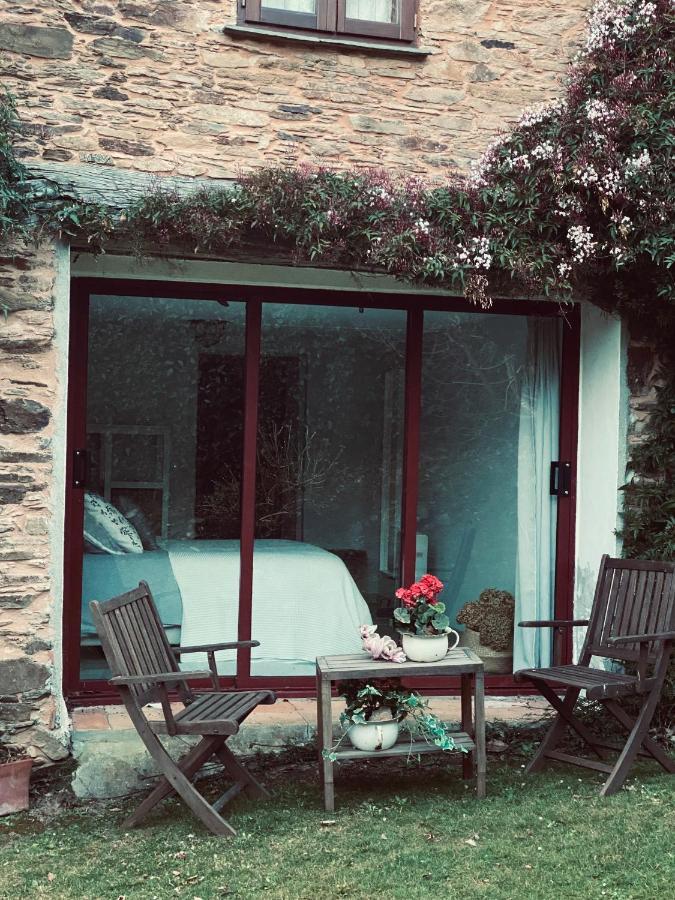 Casa Rural con precioso jardín cerca de la playa en Valdoviño Exterior foto